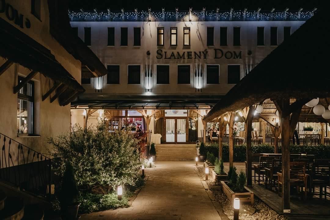 Hotel Slamený Dom**** – fotografia 1